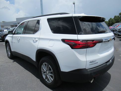 Certified 2023 Chevrolet Traverse LT FWD image 7