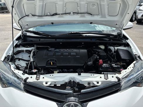 Used 2018 Toyota Corolla LE FWD image 27