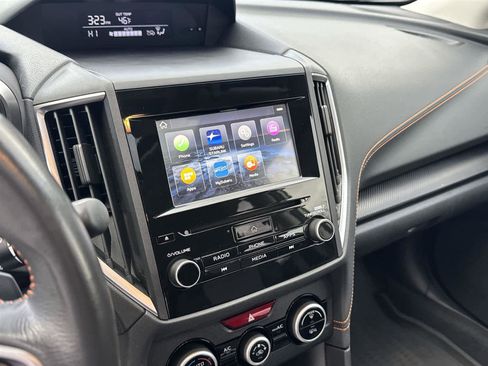 Used 2021 Subaru Crosstrek 2.0i Premium w/ Moonroof Package image 23