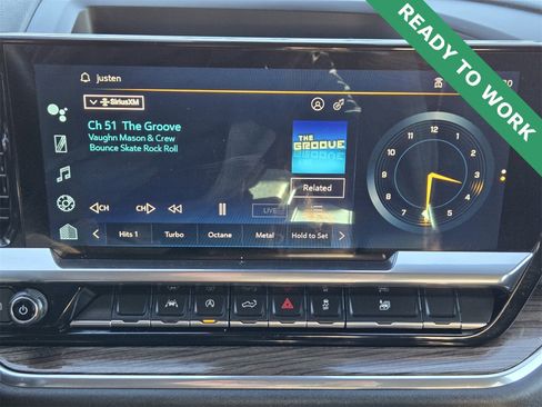 Used 2023 Chevrolet Silverado 1500 RST image 16