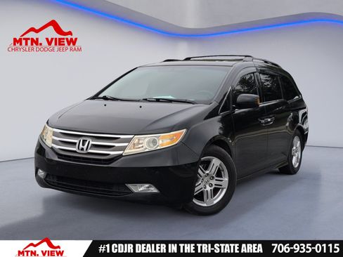 Used 2013 Honda Odyssey Touring image 1
