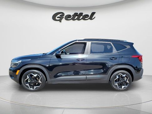 Used 2025 Kia Seltos S FWD image 8
