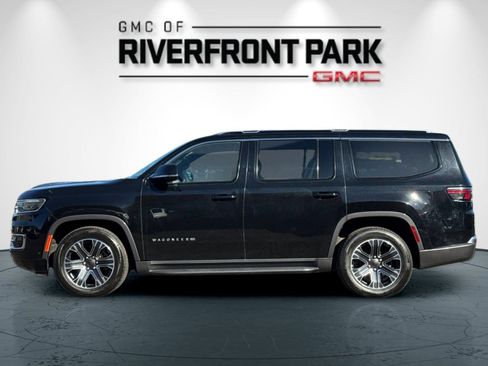 Used 2022 Jeep Wagoneer Series III image 6