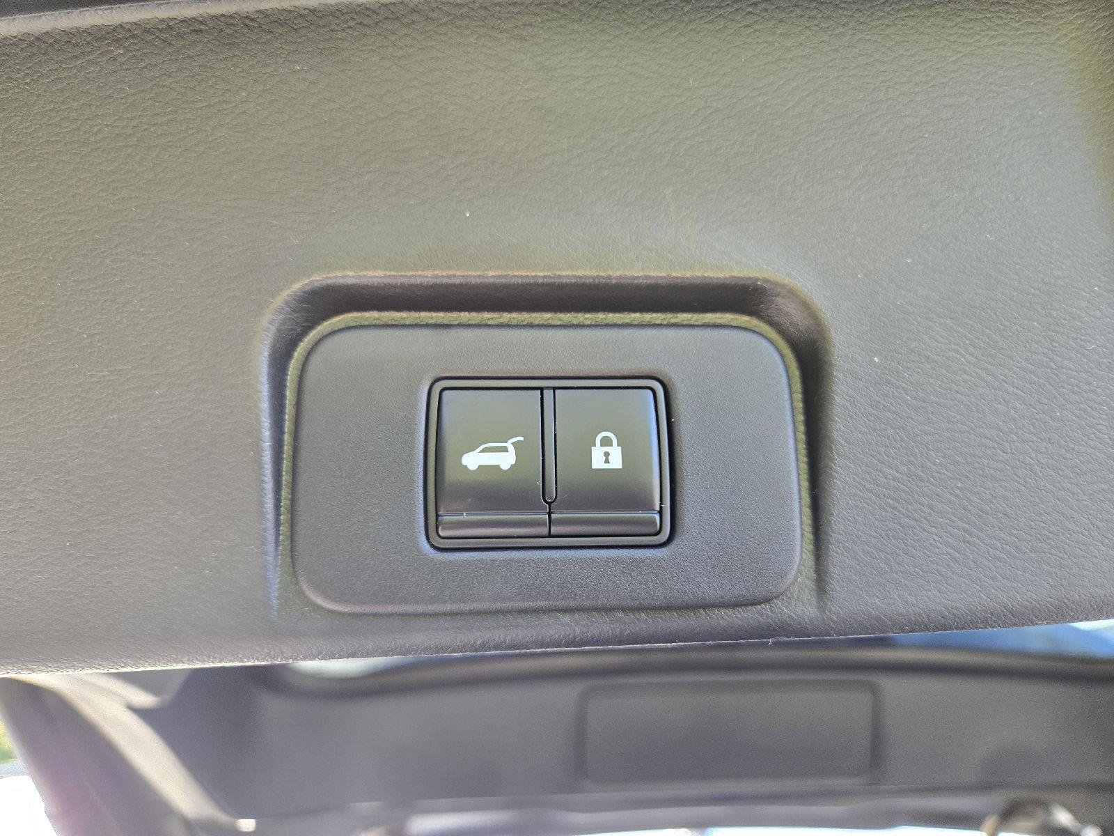 Used 2021 Nissan Rogue SV w/ Premium Package AWD/4WD image 10