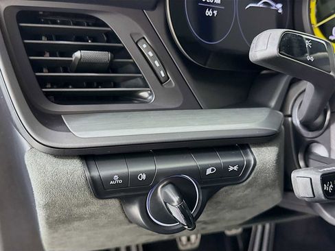 Certified 2024 Porsche 911 GT3 image 14