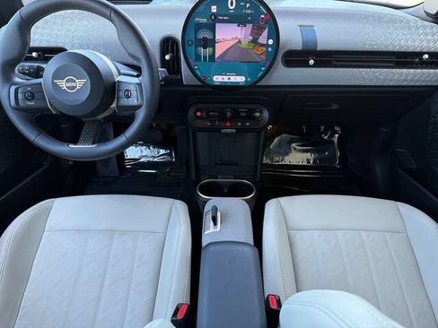 Used 2025 MINI Cooper S FWD image 17