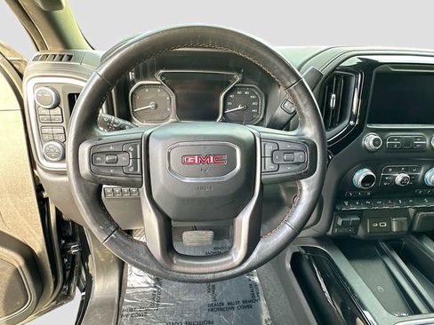 Used 2020 GMC Sierra 2500 AT4 w/ AT4 Premium Package AWD/4WD image 11