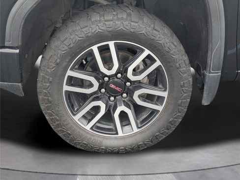 Used 2021 GMC Sierra 1500 AT4 w/ AT4 Value Package AWD/4WD image 38