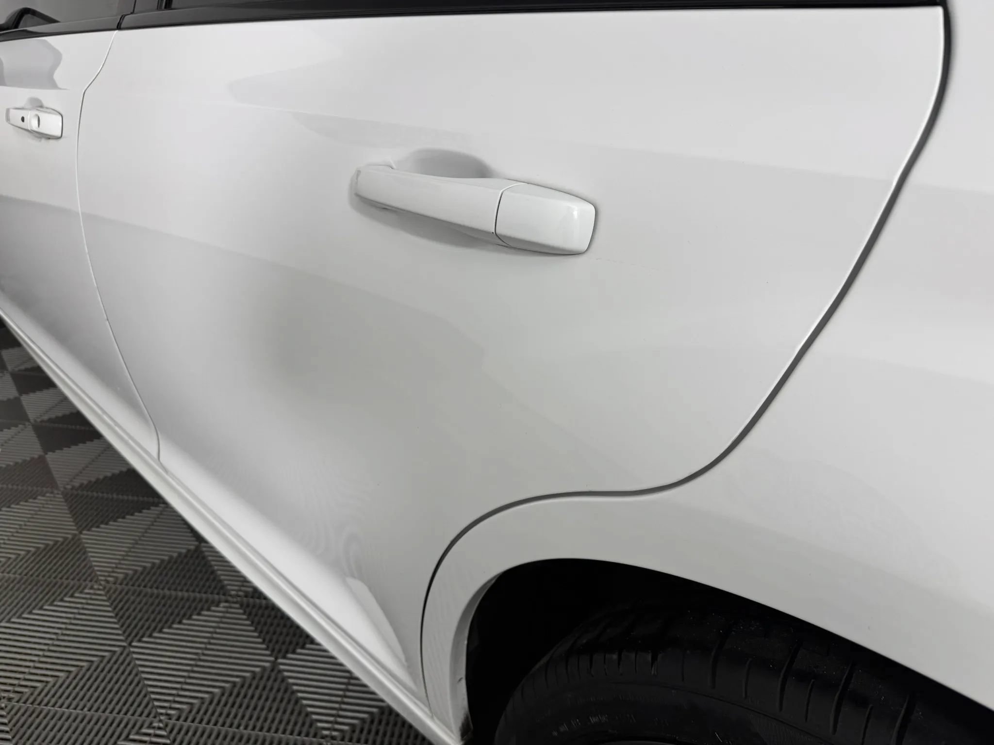 Used 2021 Chrysler 300 S w/ S Model Appearance Package RWD image 26