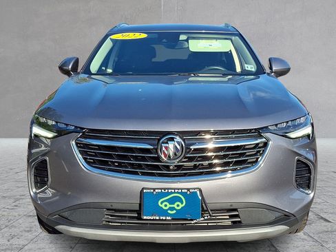 Certified 2022 Buick Envision Essence w/ Technology Package I FWD image 2