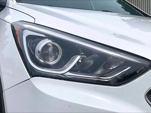Used 2017 Hyundai Santa Fe Sport AWD/4WD image 30