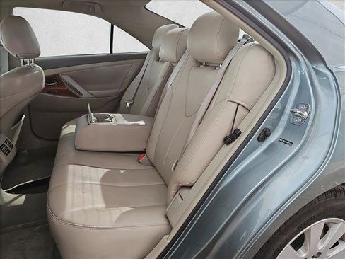 Used 2009 Toyota Camry XLE FWD image 9