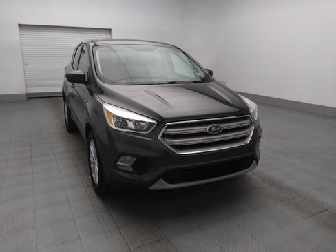 Used 2019 Ford Escape SE FWD image 14