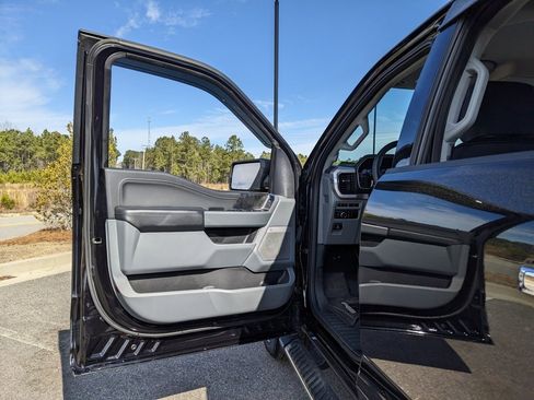 Used 2023 Ford F150 XLT w/ Equipment Group 302A High image 24