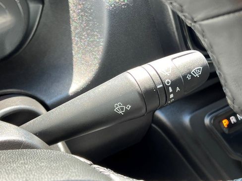 Used 2024 RAM ProMaster 3500 w/ Delivery Van Package image 29