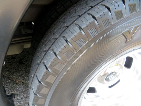 Used 2014 Mercedes-Benz Sprinter 3500 image 9