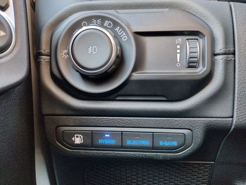 Used 2024 Jeep Wrangler Unlimited Rubicon 4xe w/ Technology Group AWD/4WD image 26