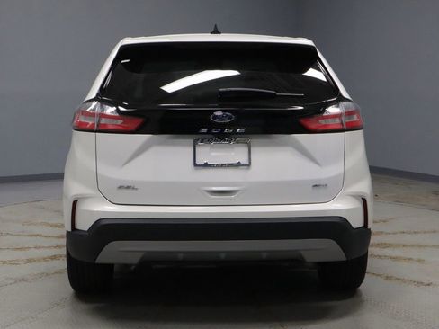 Certified 2023 Ford Edge SEL w/ Convenience Package image 11