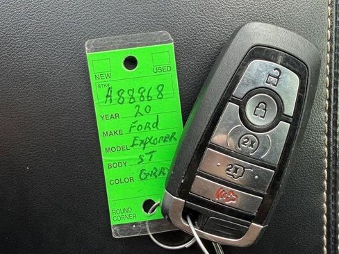 Used 2020 Ford Explorer ST w/ ST Street Pack AWD/4WD image 36