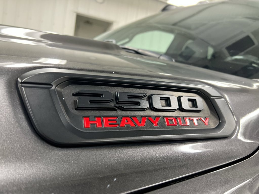Used 2022 RAM 2500 Limited AWD/4WD image 27