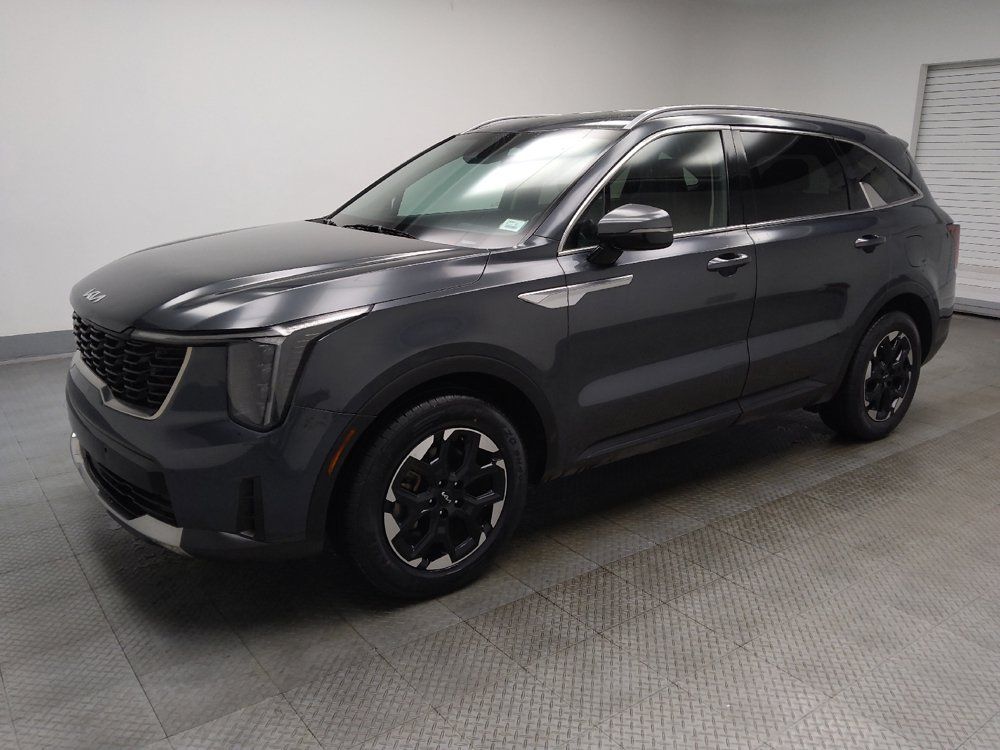 Used 2024 Kia Sorento S FWD image 2