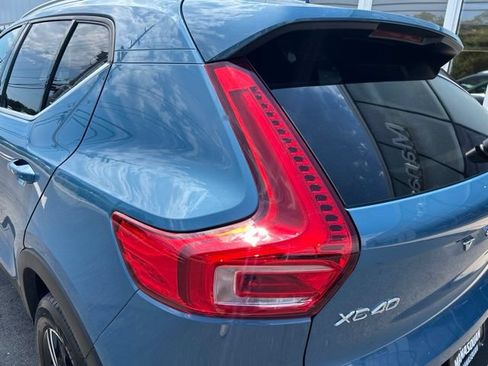 Used 2025 Volvo XC40 B5 Core AWD/4WD image 10