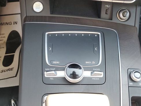 Used 2020 Audi Q5 e Prestige image 33