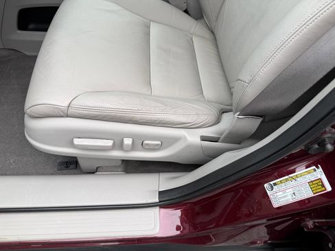 Used 2012 Honda CR-V EX-L image 12