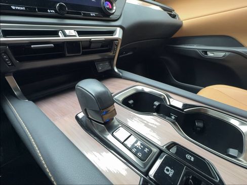Used 2023 Lexus RX 350 Premium Plus w/ Cold Area Package FWD image 46