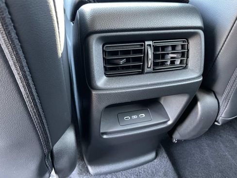 Used 2024 Honda CR-V EX-L image 27