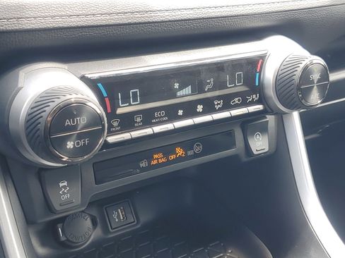Certified 2025 Toyota RAV4 XLE w/ Convenience Package FWD image 30