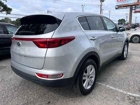 Used 2019 Kia Sportage LX image 7