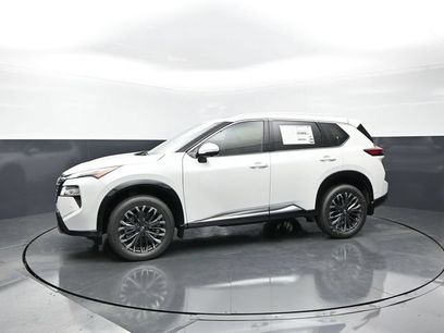 New 2026 Nissan Rogue Platinum w/ Tech Package