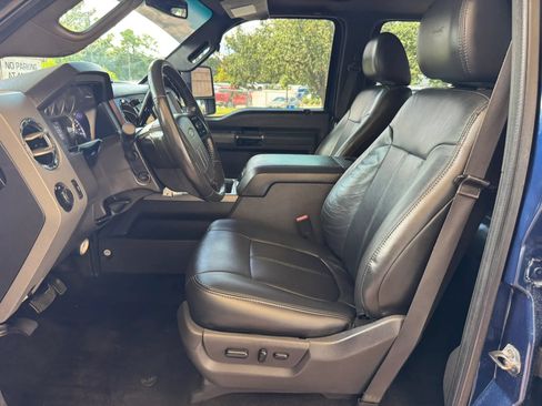 Used 2011 Ford F250 Lariat w/ Lariat Ultimate Pkg AWD/4WD image 14