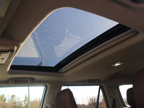 Used 2022 Toyota 4Runner Limited image 28