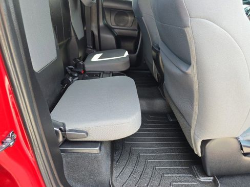 Used 2021 Toyota Tacoma SR w/ SR Convenience Package RWD image 33