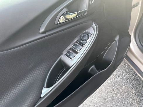 Used 2024 Chevrolet Malibu LT image 14