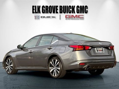 Used 2022 Nissan Altima 2.5 SR image 6