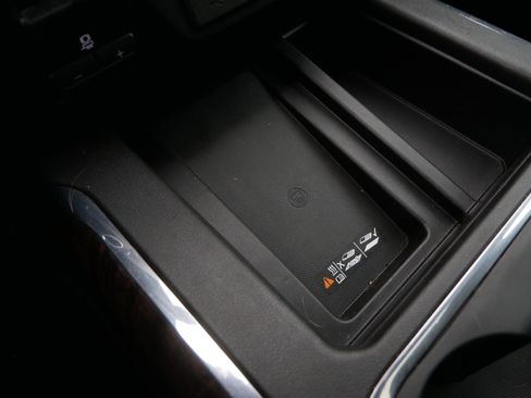 Used 2021 GMC Sierra 1500 Denali w/ Denali Ultimate Package image 36