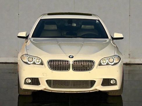 Used 2011 BMW 550i 550i image 2