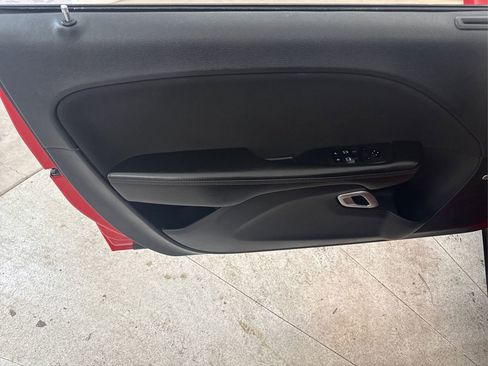 Used 2018 Dodge Challenger SXT w/ Blacktop Package RWD image 37