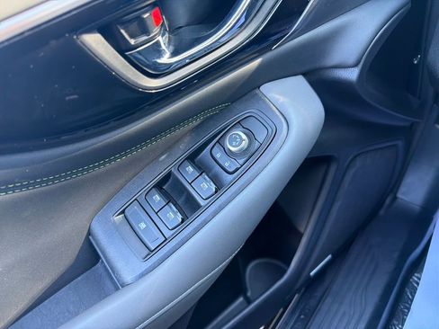 Used 2025 Subaru Outback Onyx Edition image 25