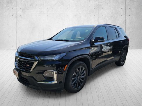 Used 2024 Chevrolet Traverse RS AWD/4WD image 7