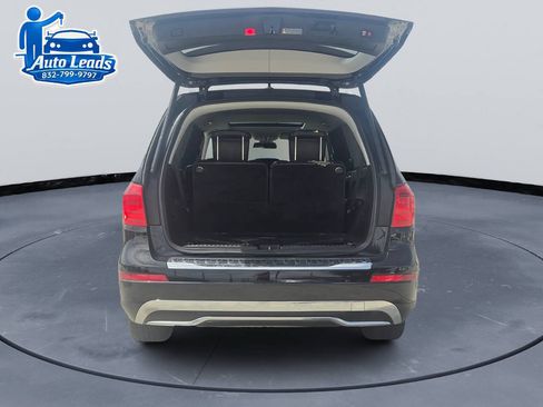 Used 2016 Mercedes-Benz GL 450 4MATIC w/ Premium I Package image 8