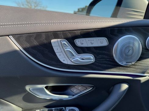 Used 2020 Mercedes-Benz E 450 E 450 Cabrio image 11