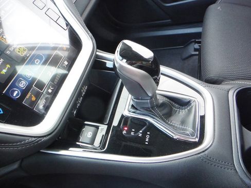 Used 2024 Subaru Legacy Premium image 16