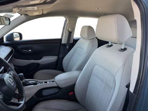 Used 2025 Honda HR-V LX image 10