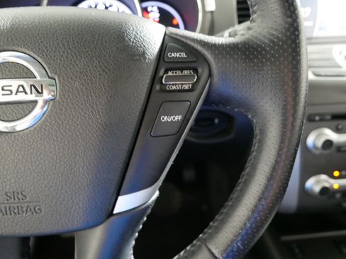 Used 2011 Nissan Murano SL AWD/4WD image 28