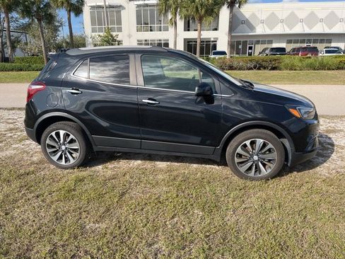 Certified 2022 Buick Encore Preferred w/ Safety Package image 4