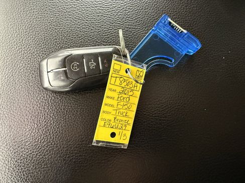 Used 2015 Ford F150 Lariat w/ Equipment Group 501A Mid image 32